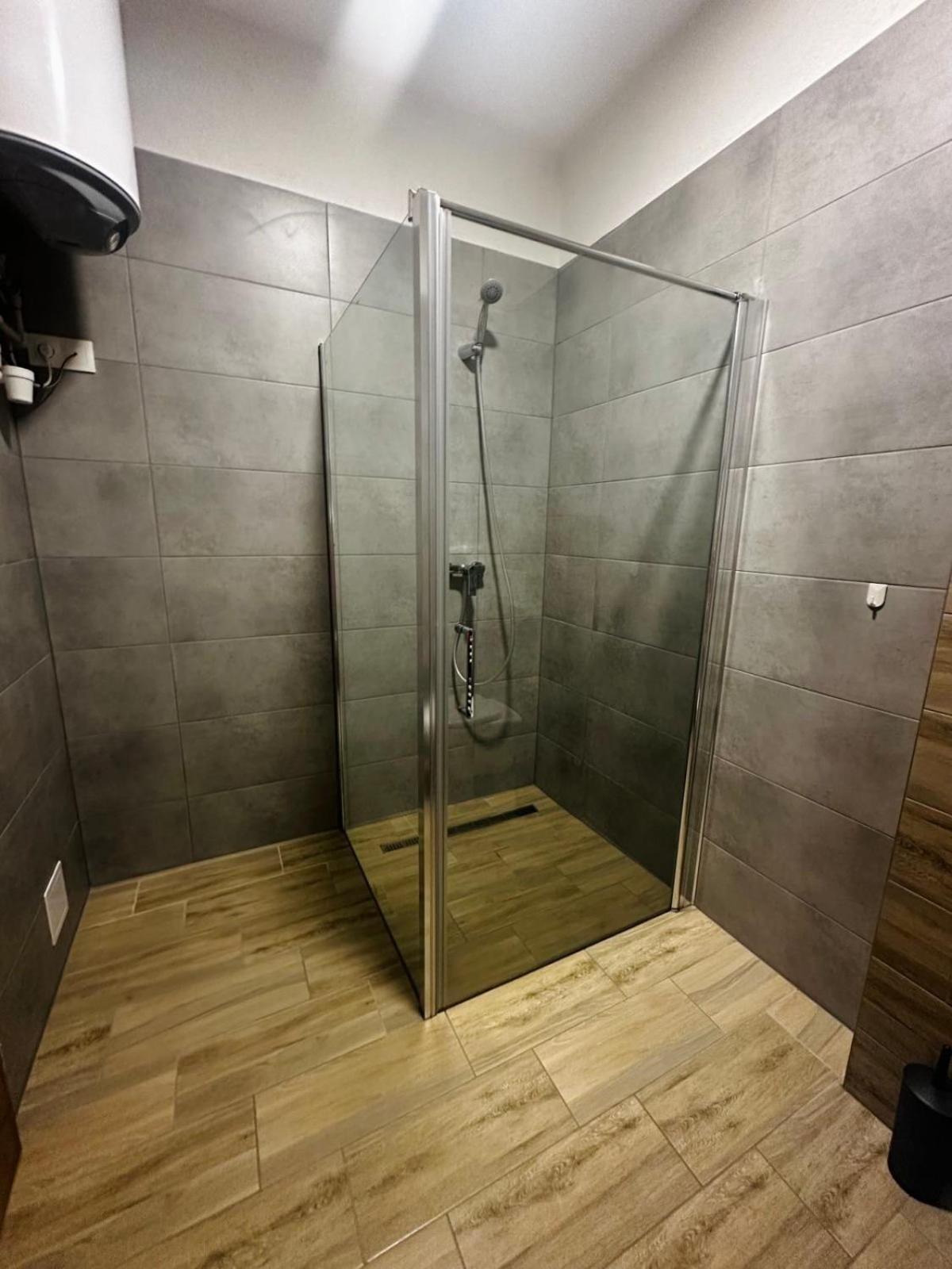 Alipoint Apartments Spisske Podhradie Luaran gambar
